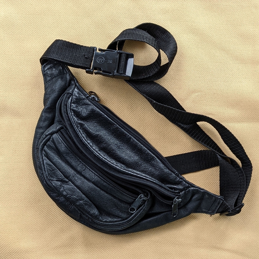 1990's Fanny Pack Belt Bag Black Vintage Extra Large Adjustable Belt Unisex